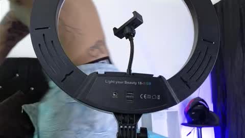 John  online show from September 30, 2025, 11:15 am