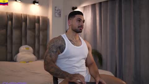 john online show from October 18, 2025, 1:01 pm