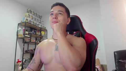 JOHN online show from September 9, 2025, 9:58 pm