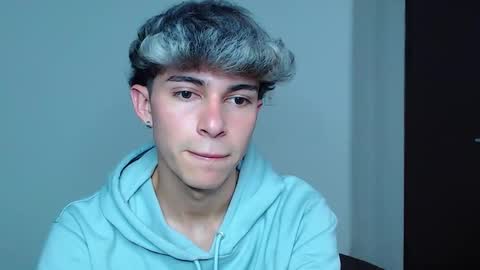 Snapshot of john_vichenso chatting on October 14, 2025, 10:54 pm John Vichenso online show from October 14, 2025, 10:54 pm