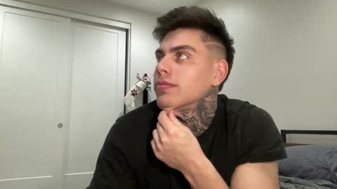 Snapshot of johnafterdark chatting on December 8, 2024, 2:18 am JAXX online show from December 8, 2024, 2:18 am