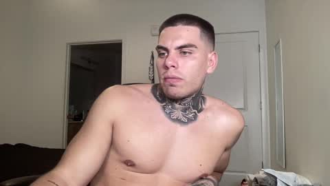 Snapshot of johnafterdark chatting on September 17, 2025, 2:13 am JAXX online show from September 17, 2025, 2:13 am