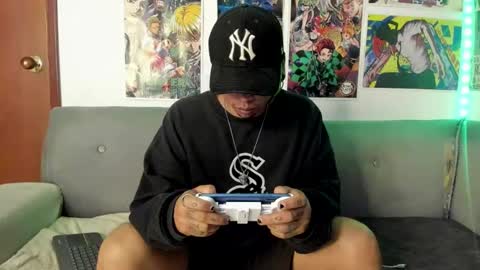 John carrie    Independent  Help me reach my goal 100 likes and 10000 followers  online show from January 29, 2025, 10:05 am