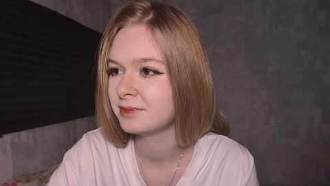 SofiaOweenss online show from April 7, 2026, 7:20 am