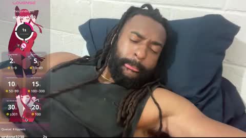 John Gabbana online show from September 29, 2025, 5:56 am