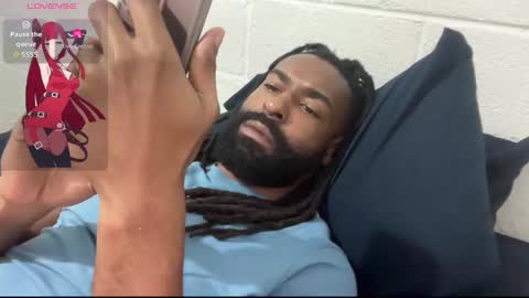 John Gabbana online show from October 4, 2025, 6:39 pm