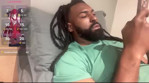 John Gabbana online show from October 23, 2025, 5:01 pm