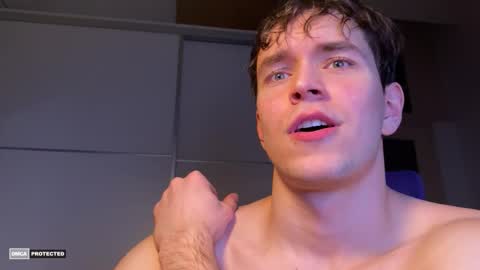 Snapshot of johnnnyhorny chatting on February 10, 2026, 10:25 pm Johnny online show from February 10, 2026, 10:25 pm