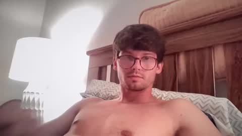 Snapshot of johnny__wood chatting on October 6, 2025, 3:59 am Johnny online show from October 6, 2025, 3:59 am