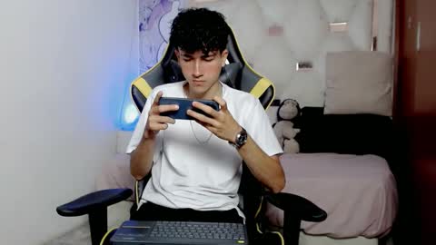 johnny_cagee online show from January 9, 2026, 4:26 am