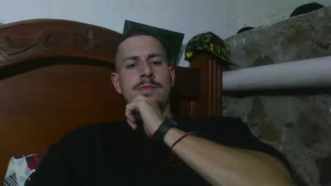 Snapshot of johnny_deep_420 chatting on January 1, 2025, 4:50 am Johnny online show from January 1, 2025, 4:50 am