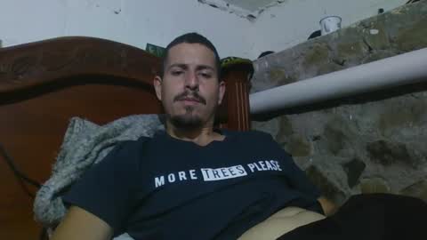 Snapshot of johnny_deep_420 chatting on January 18, 2025, 2:36 am Johnny online show from January 18, 2025, 2:36 am