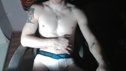 Johnny online show from October 27, 2025, 4:11 pm