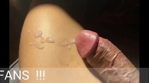 Snapshot of johnnyfun_xxx chatting on February 14, 2025, 11:09 pm Johnnystrongarms online show from February 14, 2025, 11:09 pm