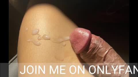 Snapshot of johnnyfun_xxx chatting on February 17, 2025, 4:31 am Johnnystrongarms online show from February 17, 2025, 4:31 am