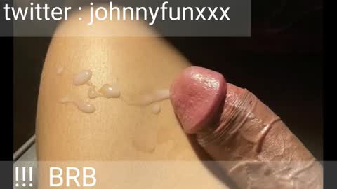 Snapshot of johnnyfun_xxx chatting on September 23, 2025, 3:31 am Johnnystrongarms online show from September 23, 2025, 3:31 am