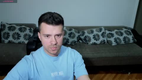 Johnny online show from April 18, 2026, 7:07 pm