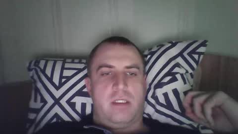 Snapshot of johnoreon chatting on October 21, 2025, 8:15 am johnoreon online show from October 21, 2025, 8:15 am