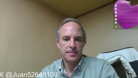 Snapshot of johnq_23 chatting on September 12, 2025, 4:18 pm John online show from September 12, 2025, 4:18 pm