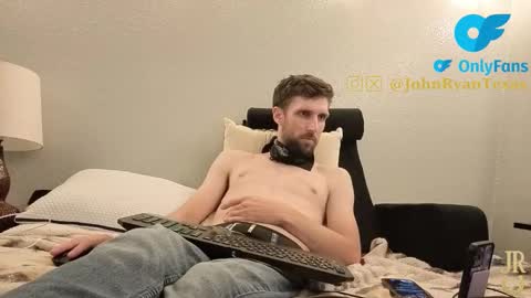 Snapshot of johnryantexas chatting on November 18, 2025, 5:01 am Give John Ryan A Thumbs Up online show from November 18, 2025, 5:01 am