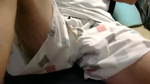 Snapshot of johnstrong699 chatting on September 10, 2025, 12:38 pm johnstrong online show from September 10, 2025, 12:38 pm