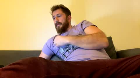 Snapshot of johnthomasbwc chatting on January 25, 2025, 10:39 pm JohnThomasBWC online show from January 25, 2025, 10:39 pm