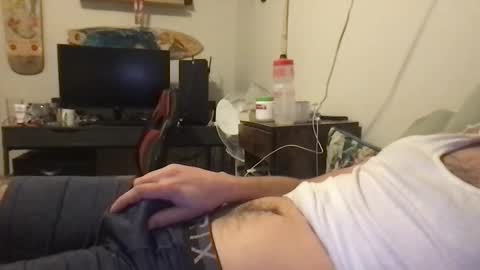 Snapshot of johntizzz chatting on November 30, 2025, 8:13 pm johntizzz online show from November 30, 2025, 8:13 pm