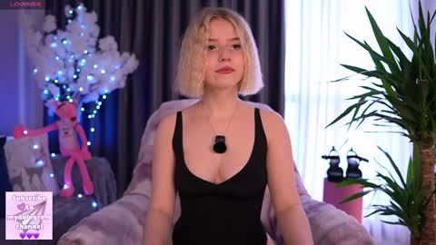 Paula online show from December 15, 2025, 9:13 am