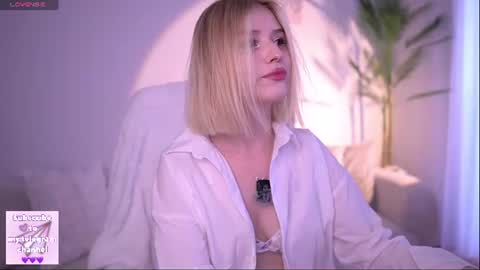 Paula online show from July 12, 2026, 4:47 am
