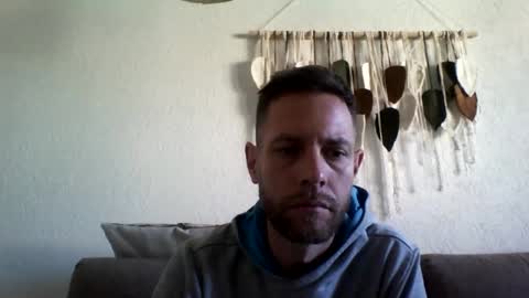 jojo19844 online show from November 12, 2025, 9:32 am