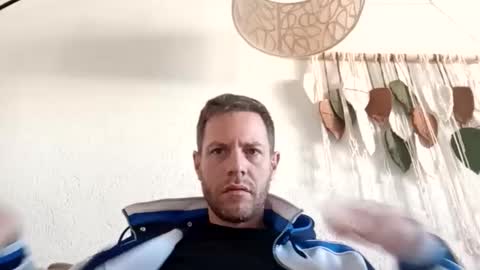 jojo19844 online show from January 14, 2026, 9:59 am