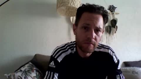 jojo19844 online show from May 8, 2026, 7:14 am