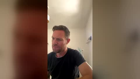 jojo19844 online show from August 1, 2026, 10:14 am