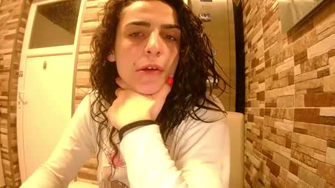 Snapshot of jojofit chatting on March 4, 2025, 8:27 pm JojoFit online show from March 4, 2025, 8:27 pm