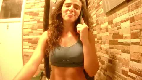 Snapshot of jojofit chatting on September 18, 2025, 5:15 pm JojoFit online show from September 18, 2025, 5:15 pm