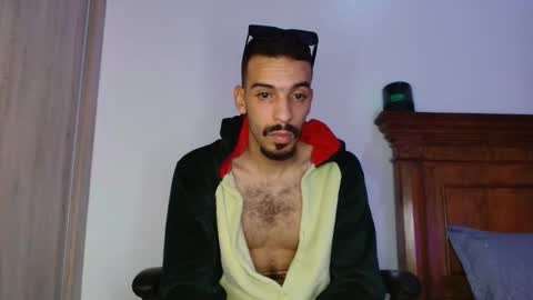 Snapshot of jokerharle1 chatting on September 29, 2025, 11:42 pm ALICEARABIAN online show from September 29, 2025, 11:42 pm