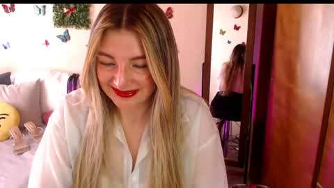 Snapshot of jolie_mature_ chatting on June 20, 2026, 7:38 pm Jolie Mature online show from June 20, 2026, 7:38 pm