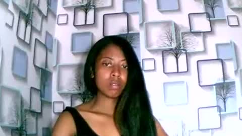 joliekah27 online show from November 21, 2025, 12:04 pm