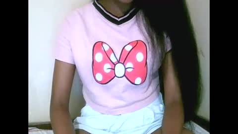 joliekah27 online show from April 15, 2026, 7:59 am