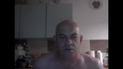 jolmasz30 online show from September 25, 2025, 4:32 pm
