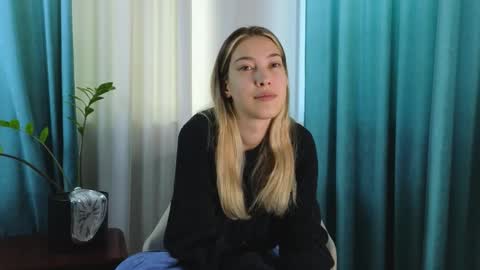 Viola online show from September 18, 2025, 11:12 am