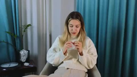 Viola online show from September 19, 2025, 11:55 am