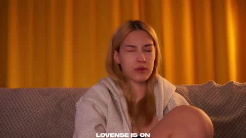 Viola online show from March 16, 2026, 1:15 pm