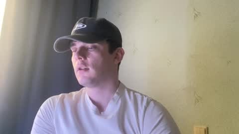 Snapshot of jon3983 chatting on February 25, 2026, 11:20 am jon3983 online show from February 25, 2026, 11:20 am