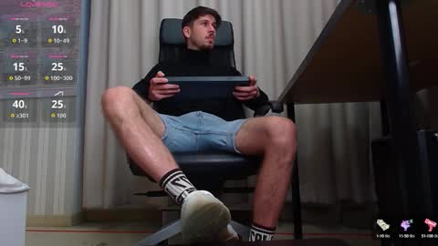 JonahShaw online show from September 29, 2025, 4:17 am