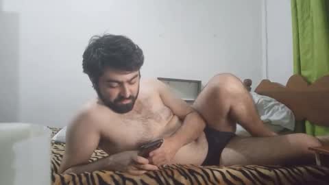 jonasf2525 online show from February 15, 2026, 5:15 am