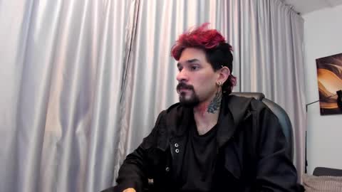 jonathan_sinn online show from May 28, 2026, 3:26 am