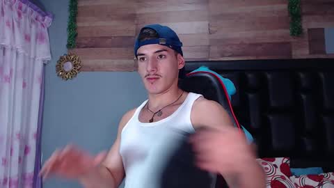 jonathancast08 online show from March 9, 2025, 6:54 pm