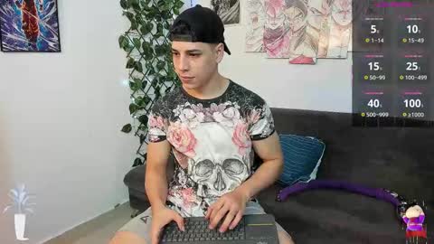 Instagram jonathanfit14 online show from March 5, 2025, 10:32 pm