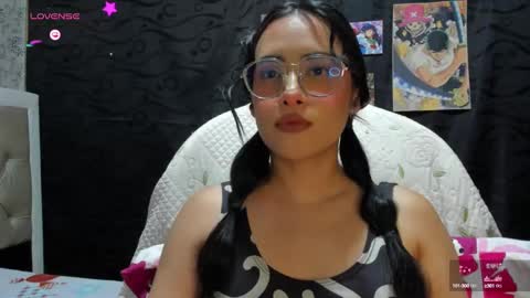 Snapshot of jonathanrwick chatting on December 10, 2024, 4:34 am Janna online show from December 10, 2024, 4:34 am